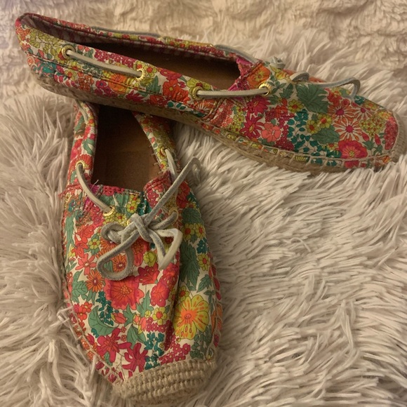 Sperry top siders, colorful flowers, 10 - Picture 1 of 4